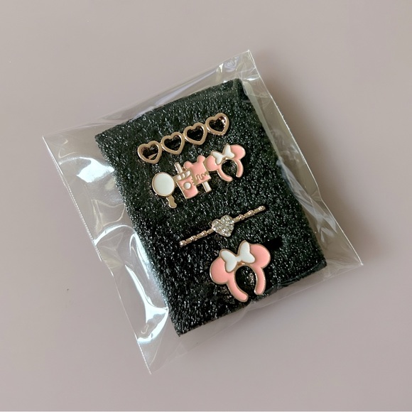 Apple Silicone Watch Band Metal Disney Charms Decorative Accessories Bling 💎⌚️ - Picture 2 of 3